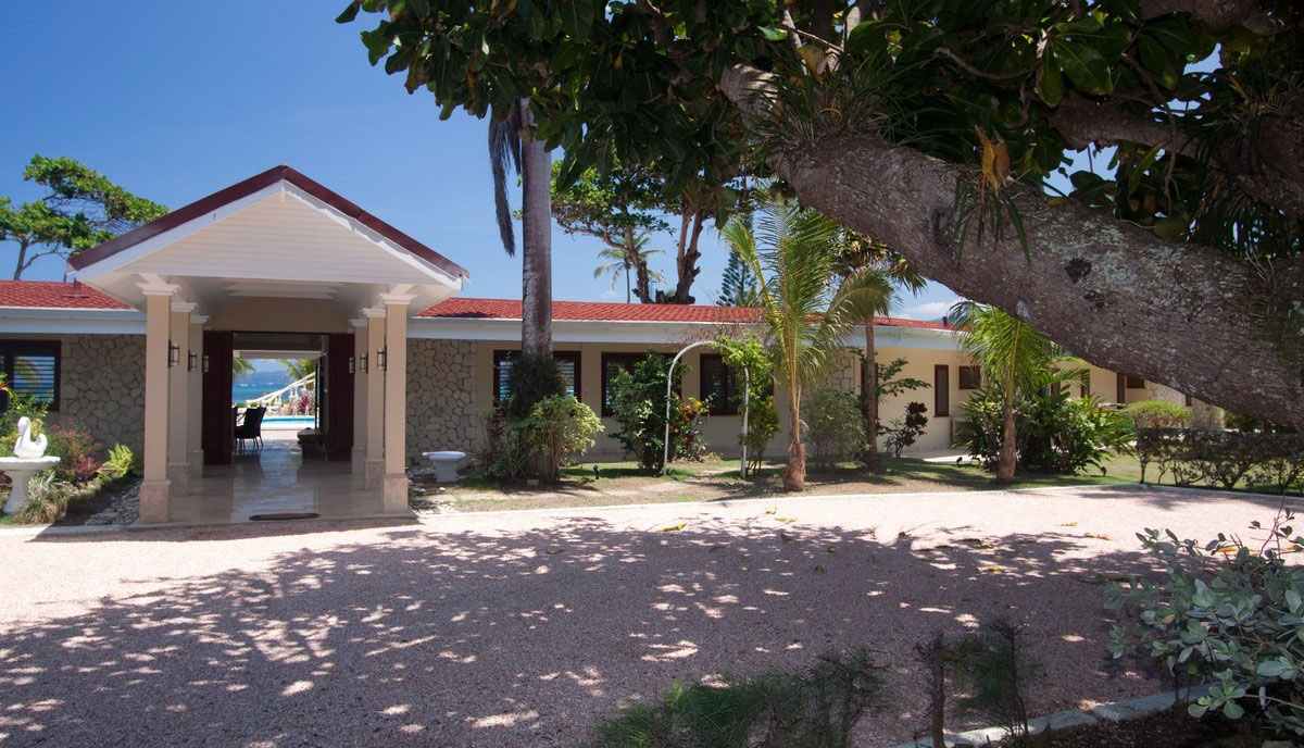 Seven Seas, Mammee Bay LaCure Villas