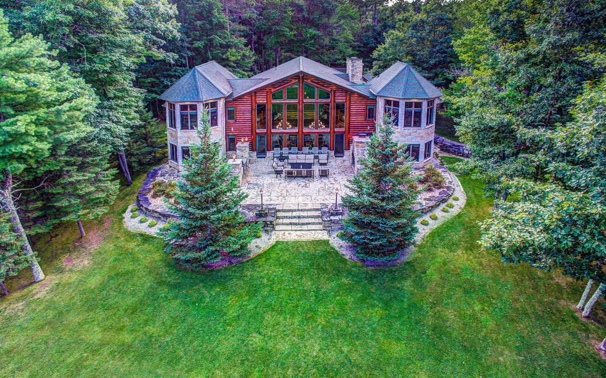 Cranberry Castle LaCure Villas