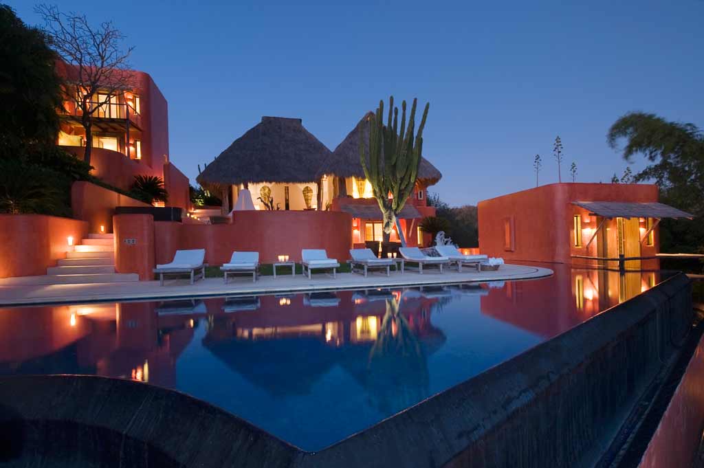 Casa Candelabros - LaCure Villas